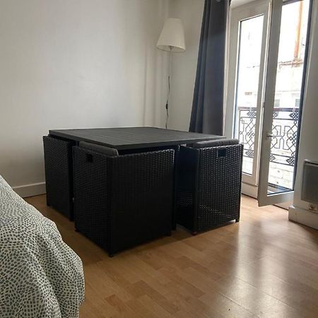 Tres Bel Appartement Montmartre Paris Exterior photo